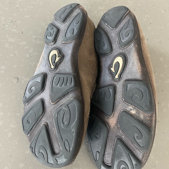 Brown Okukai Moloa slip ons. - Picture 3 of 4